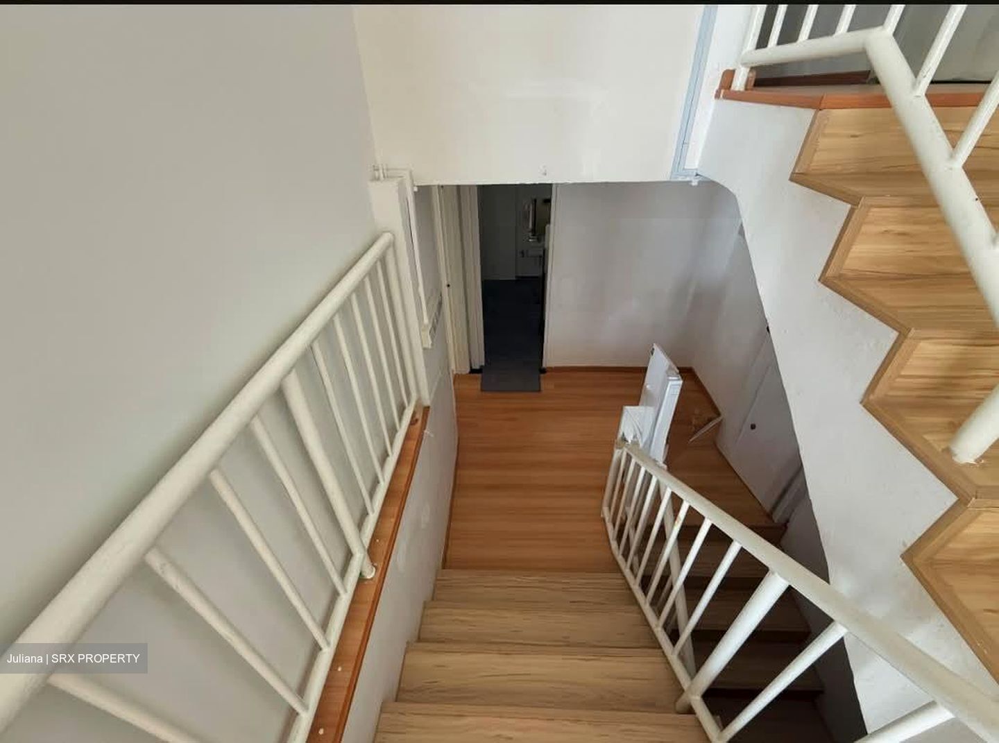 Kingston Terrace (D14), Retail #604865051